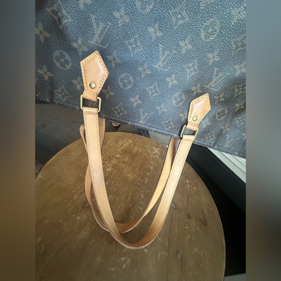 Louis Vuitton All In MM Monogram - Picture 14 of 14